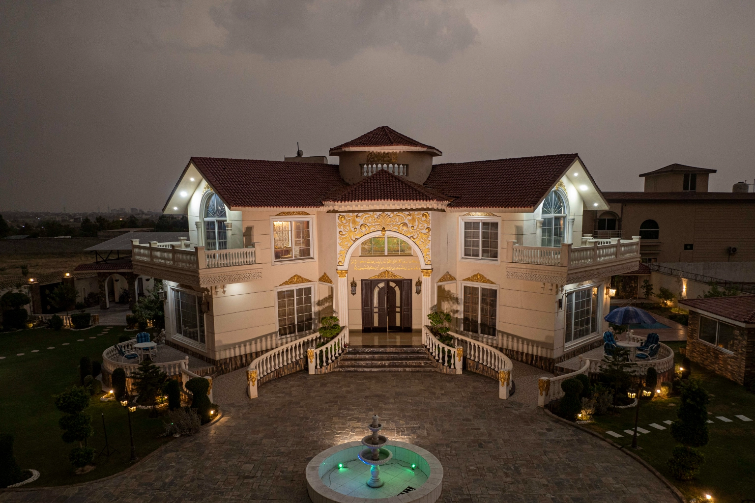 Top Farm Houses in Islamabad for Rent for Travellers Visiting Taxila Museum – Where to Stay Nearby?