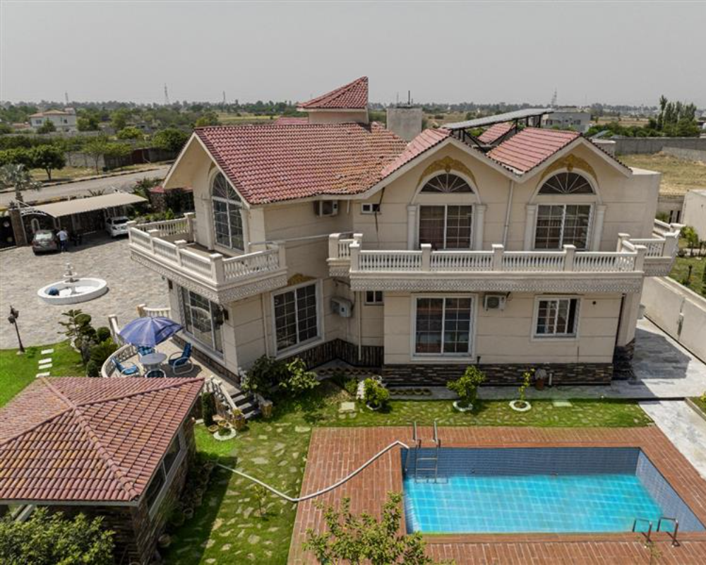 Luxury farmhouse with pool and garden, private photoshoot venue in Islamabad with scenic outdoor and premium background